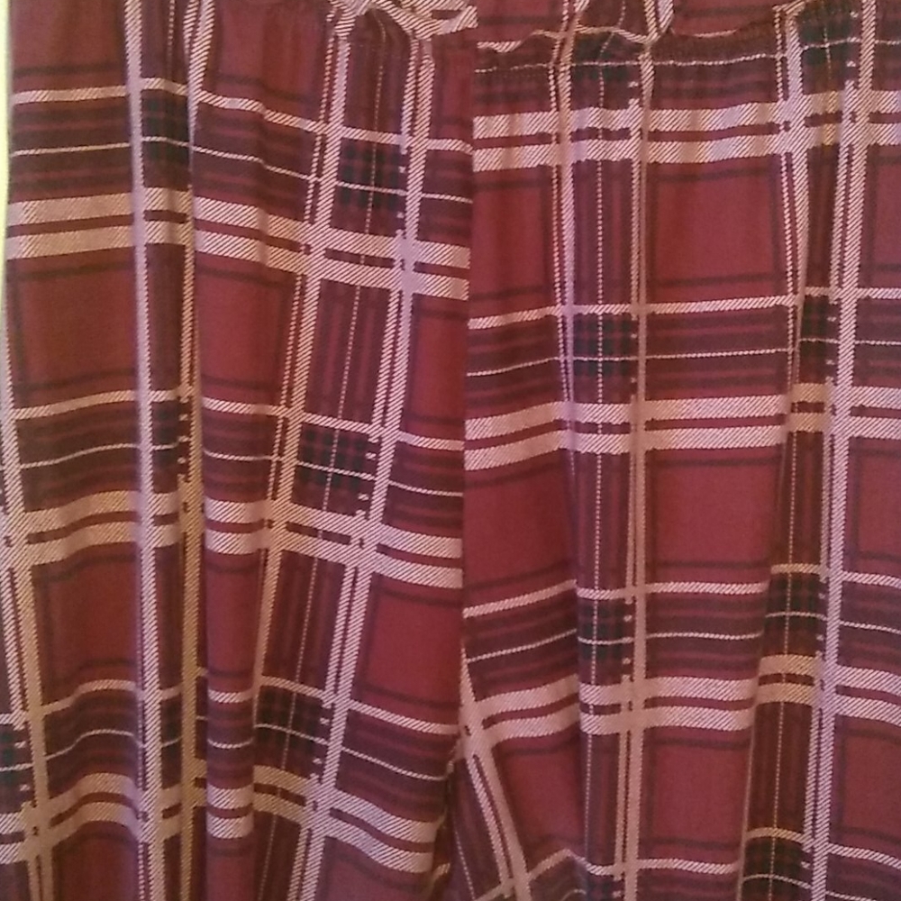 Rue 21 plus - Picture 3 of 5